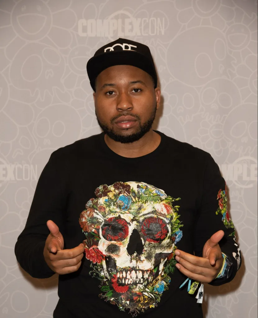 Akademiks-scaled-Underage-girls-comments-got-him-in-hot-water